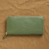 Il Bisonte Accessories Wallets Ametista Zip Around Wallet Cipresso / 7.5" L X 4" W