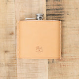 Il Bisonte Home Objects Cowhide Hip Flask in Naturale Naturale / 4.25" L 3.5" W X .75" D