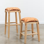Il Bisonte Home Objects Cowhide Stool with Pillow in Naturale Naturale / 14.6" L X 19.6" H X 13.8" D