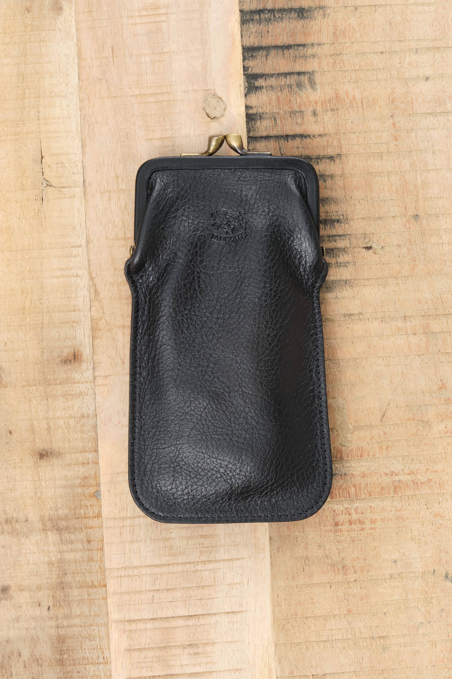 Il Bisonte Accessories Sunglasses Glasses Case in Nero Nero / 6.75" L X 3.5" H X .75" D