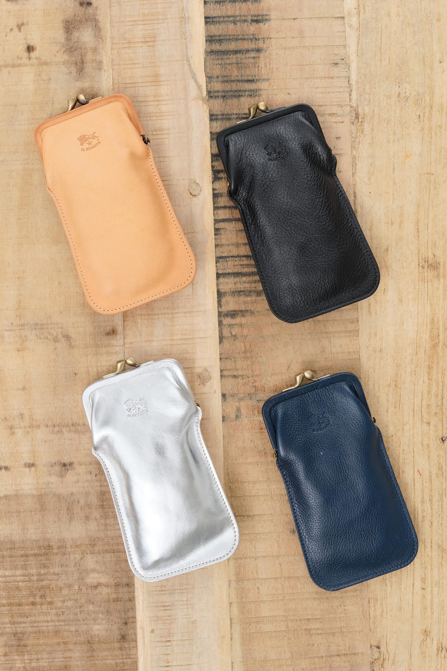 Il Bisonte Accessories Sunglasses Glasses Case in Naturale Naturale / 6.75" L X 3.5" H X .75" D