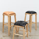 Il Bisonte Home Objects Large Cowhide Stool with Pillow in Naturale Naturale / 14.6" L X 28.3" H X 15.2" D