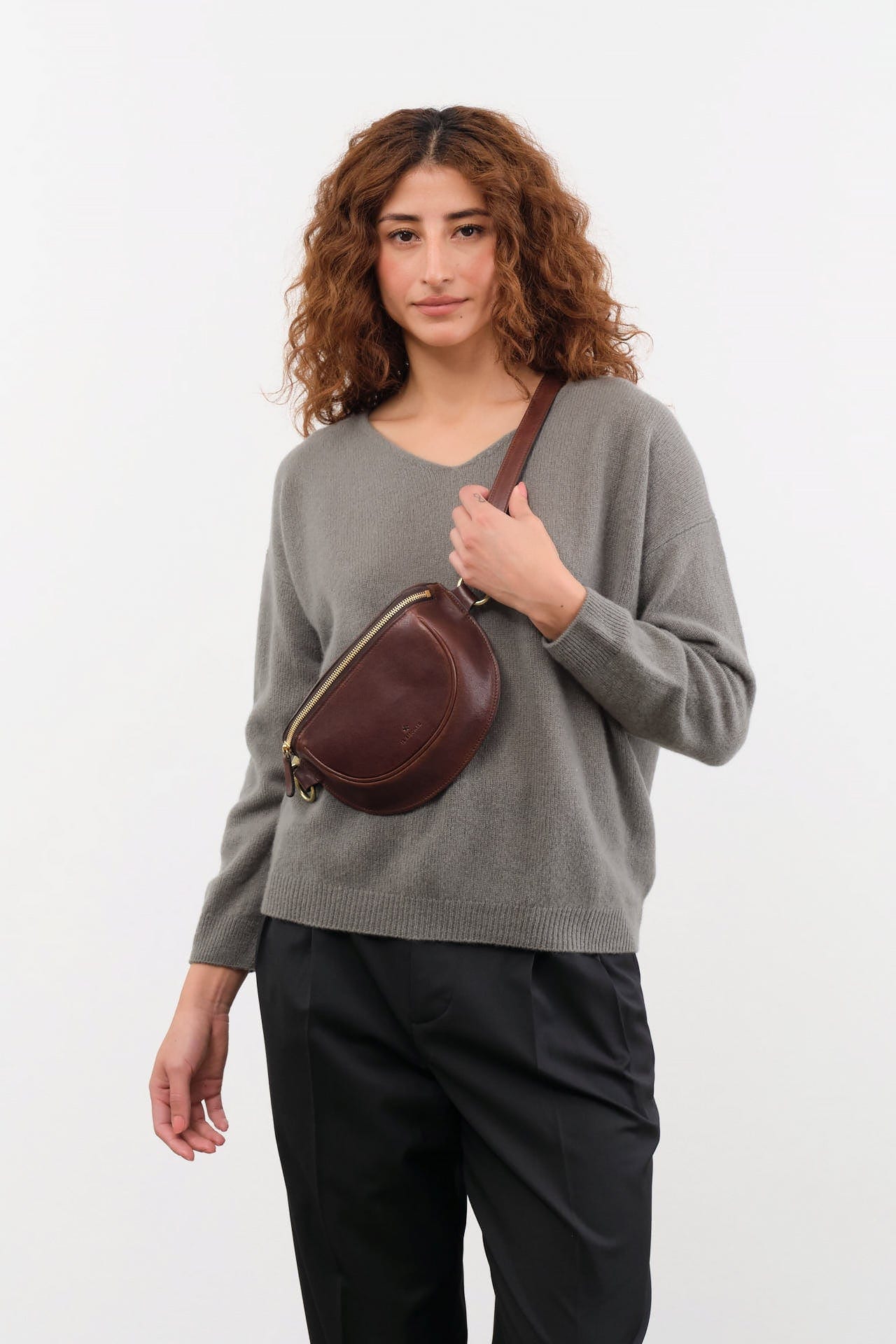 Il Bisonte Accessories Bags Oliveta Belt Bag in Caffe Caffe / 11" L X 6" W X 0.5" D
