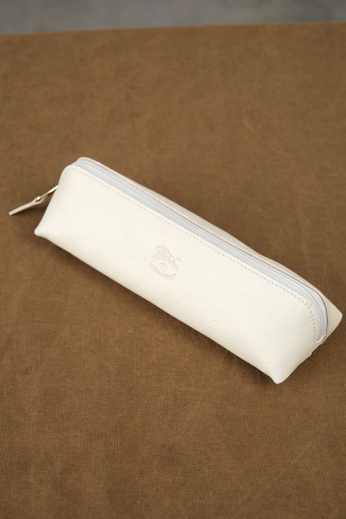 Il Bisonte Accessories Wallets Pencil Case in Milk Milk / 8" L X 1.25" H X 1.5" D