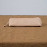 Il Bisonte Accessories Wallets Pencil Case in Caffe Latte Caffe Latte / 8" L X 1.25" H X 1.5" D