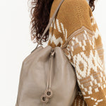 Il Bisonte Accessories Bags Tessa Bucket Bag Tortora / 9.75" L X 11.75" H X 6" D