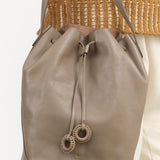 Il Bisonte Accessories Bags Tessa Bucket Bag Tortora / 9.75" L X 11.75" H X 6" D