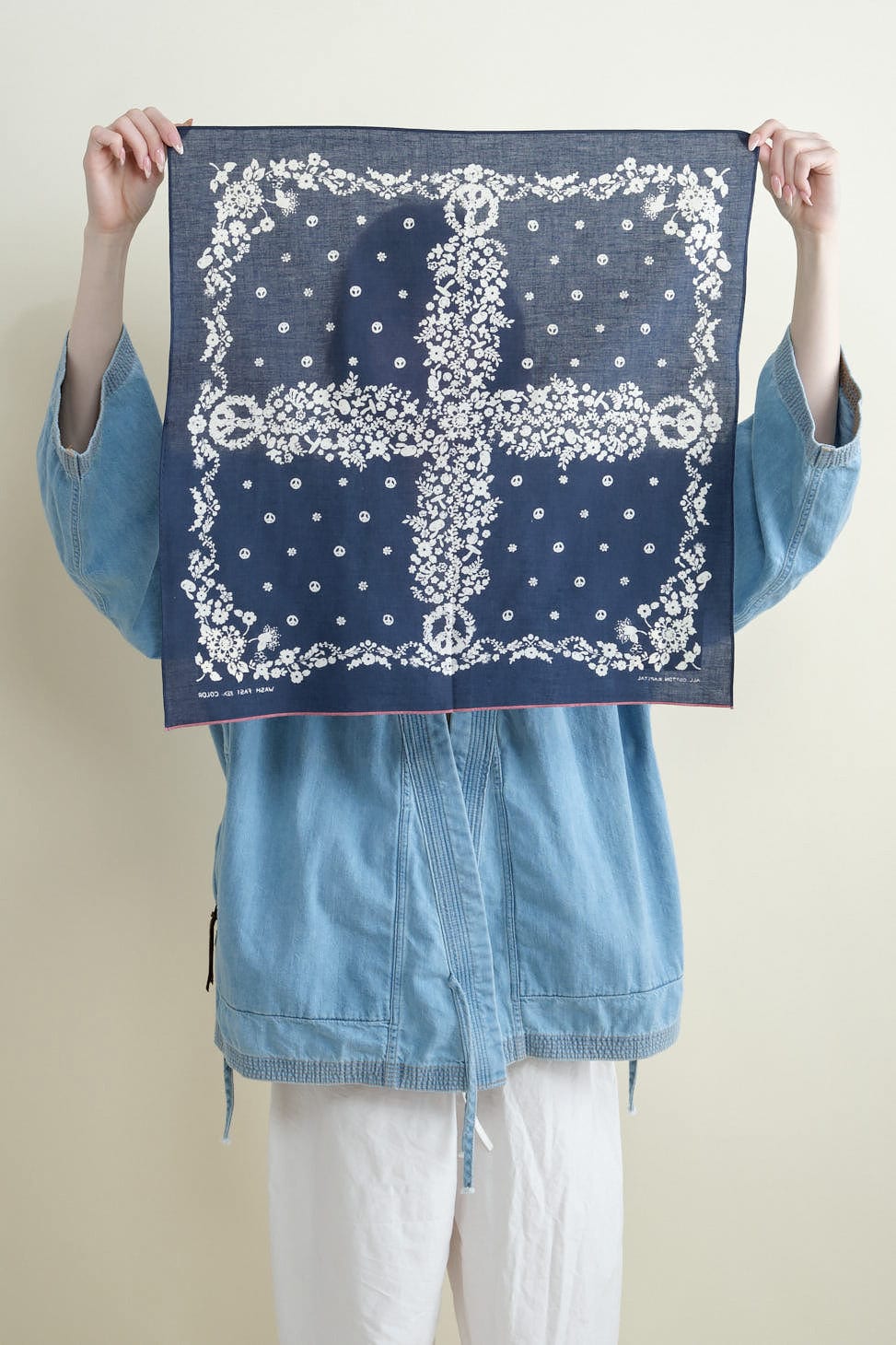 Fastcolor Selvedge Bandana HIPPIE styled in navy