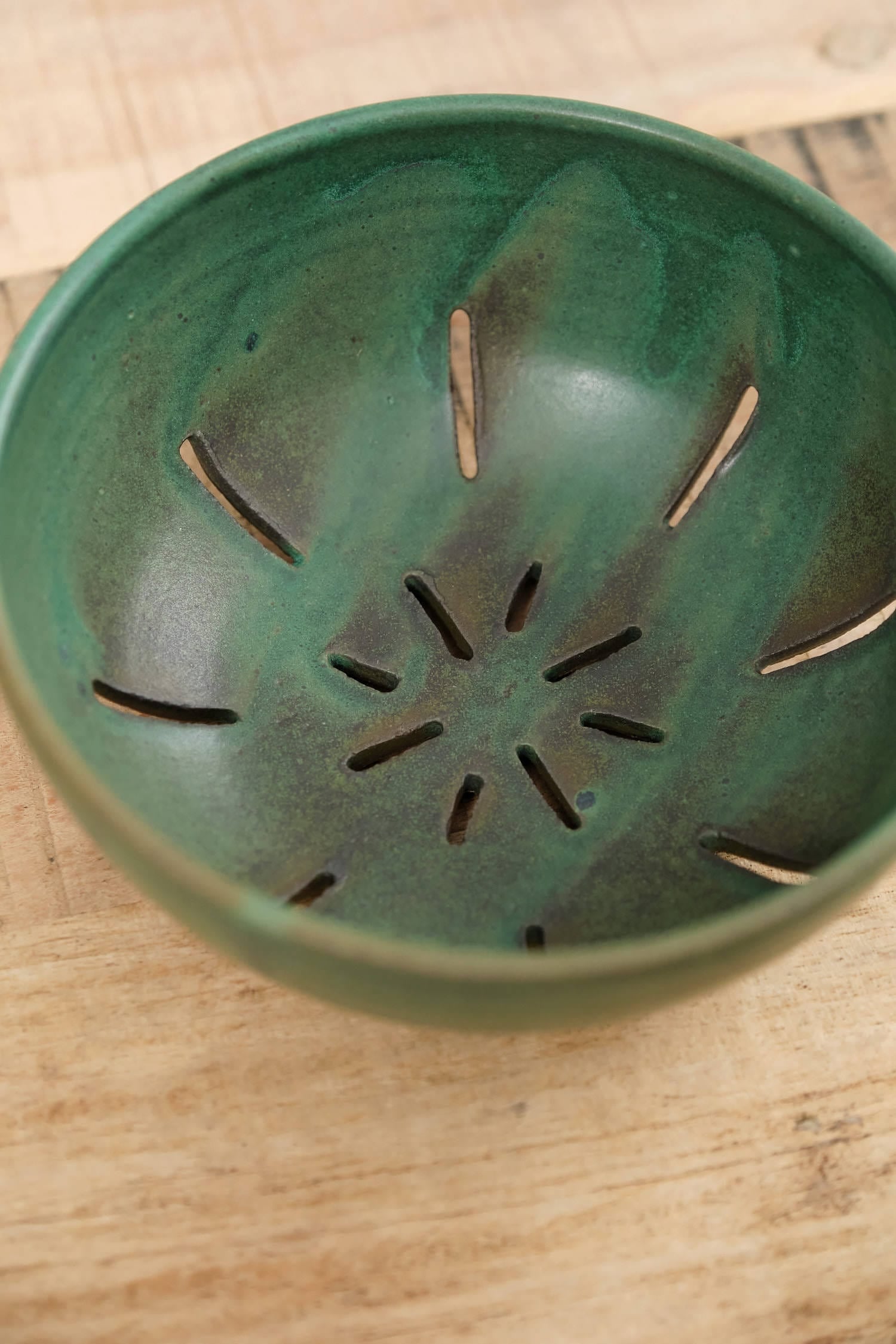 Kati Von Lehman Home Kitchen Serving Fruit Colander Emerald