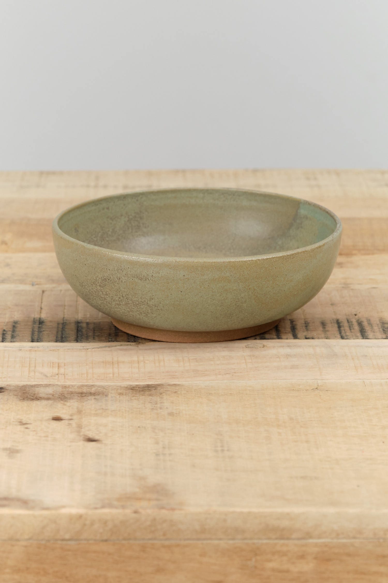 Kati Von Lehman Home Kitchen Dishware Shallow Ramen Bowl in Jade Jade / 7.5" Dia X 2.5" H