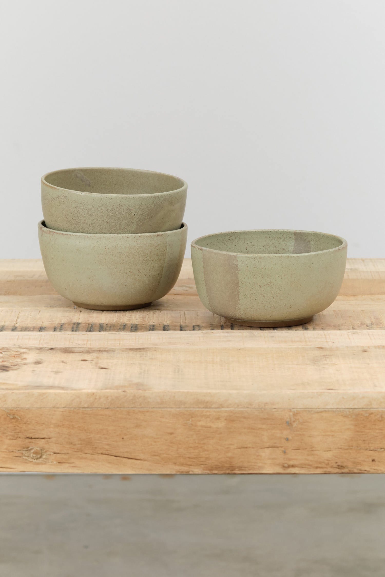 Kati Von Lehman Home Kitchen Dishware Tall Ramen Bowl in Jade Jade / 6" Dia X 3.5" H