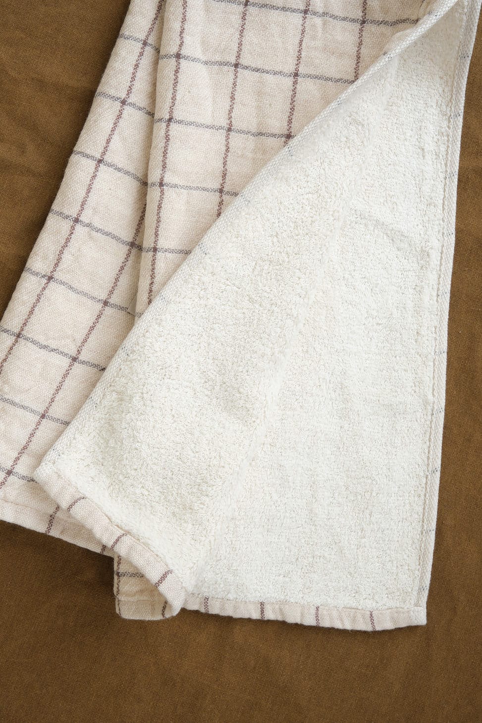 Back side of Graph Hand Towel