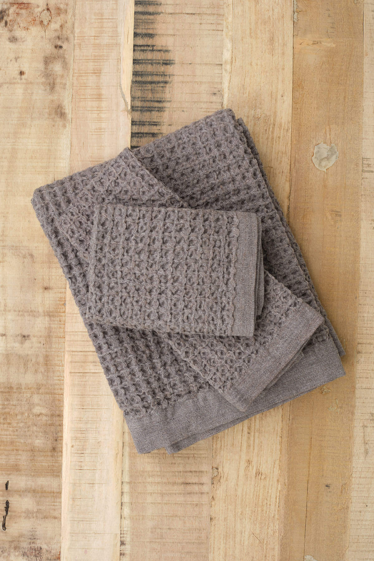 Kontex Home Bath Textiles Lattice Washcloth in Brown Brown / 14.25" L X 14.25" W