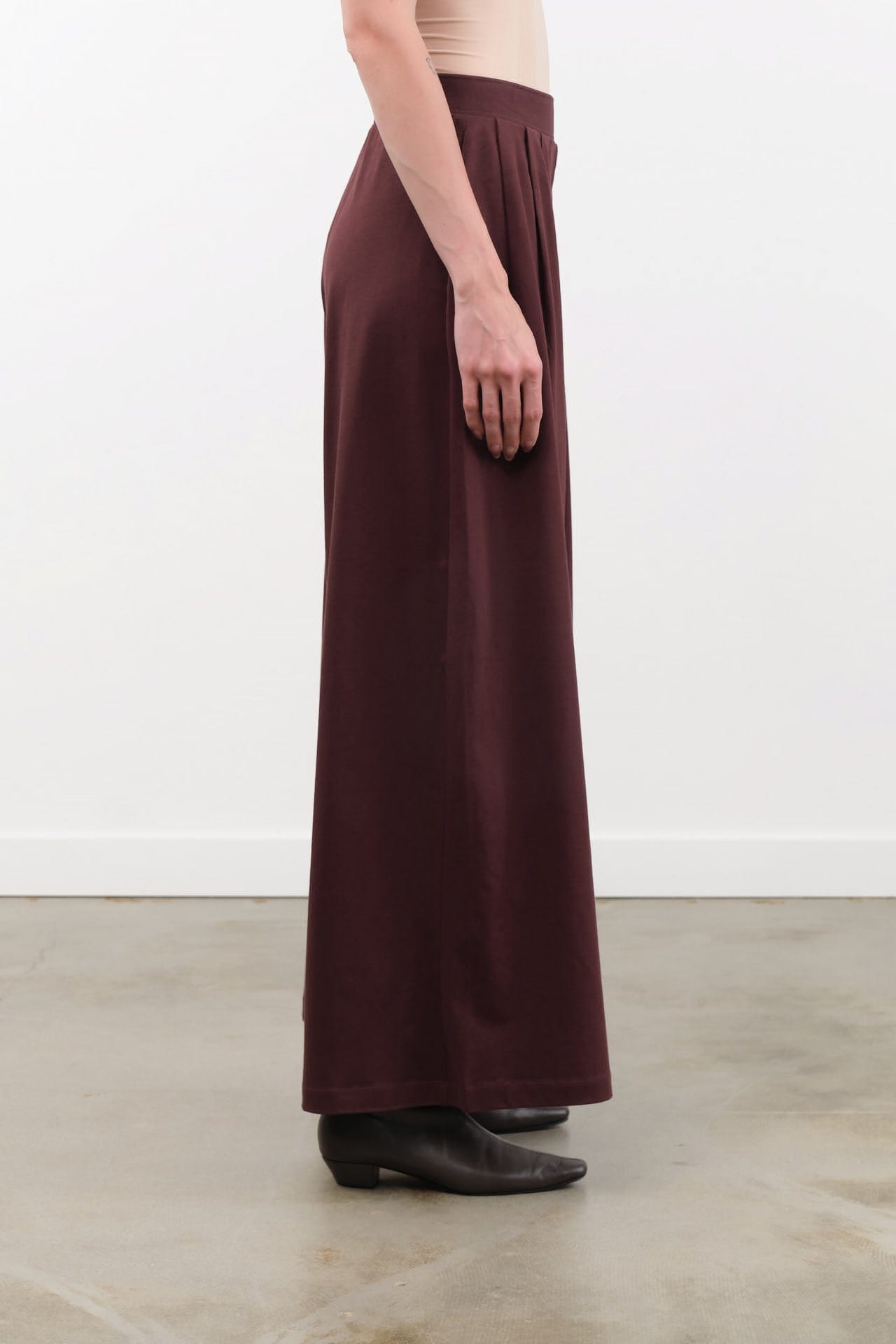 Kowtow Apparel Womens Pants Drape Pant in Mahogany