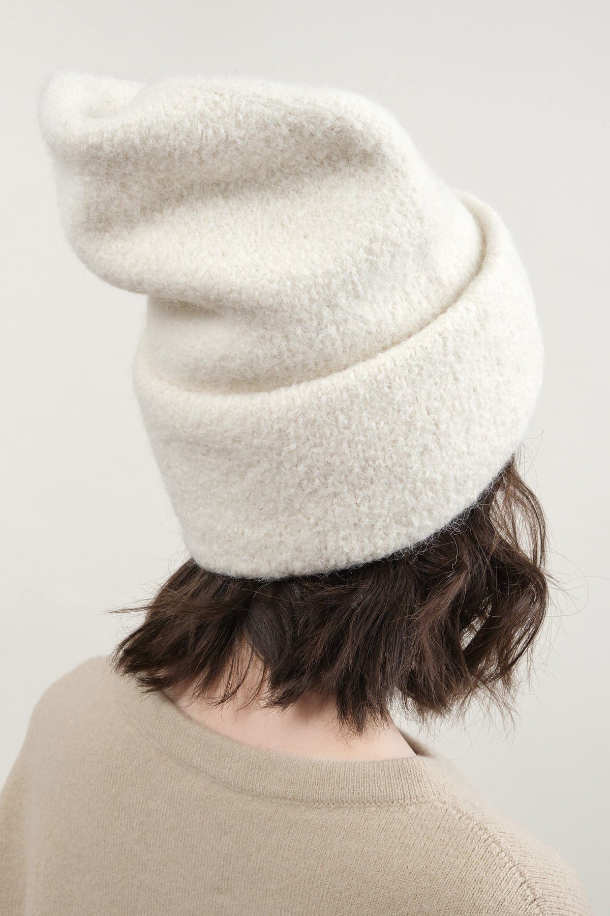 lauren manoogian carpenter hat