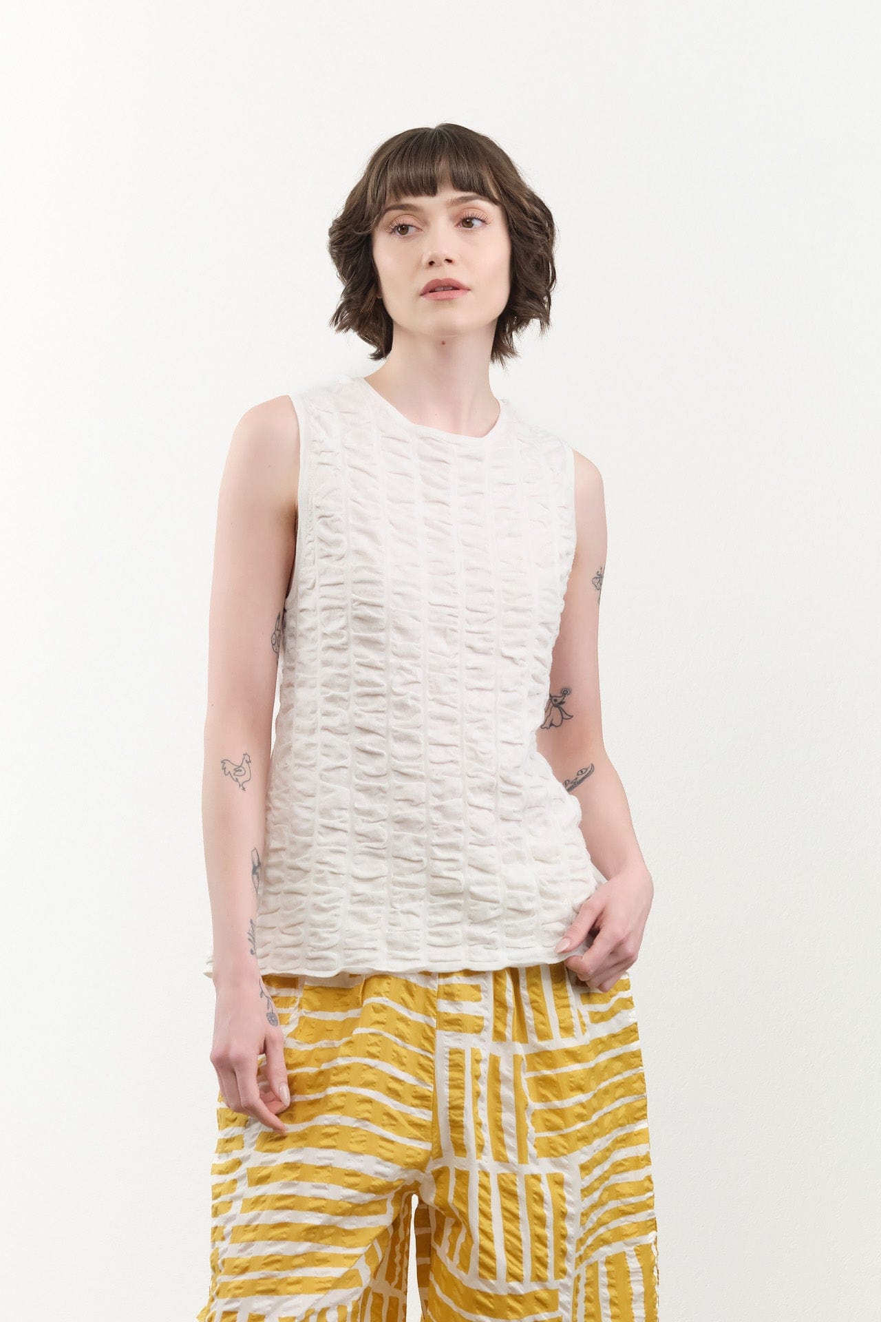 Lauren Manoogian Apparel Womens Sweaters Ruche Shell in White