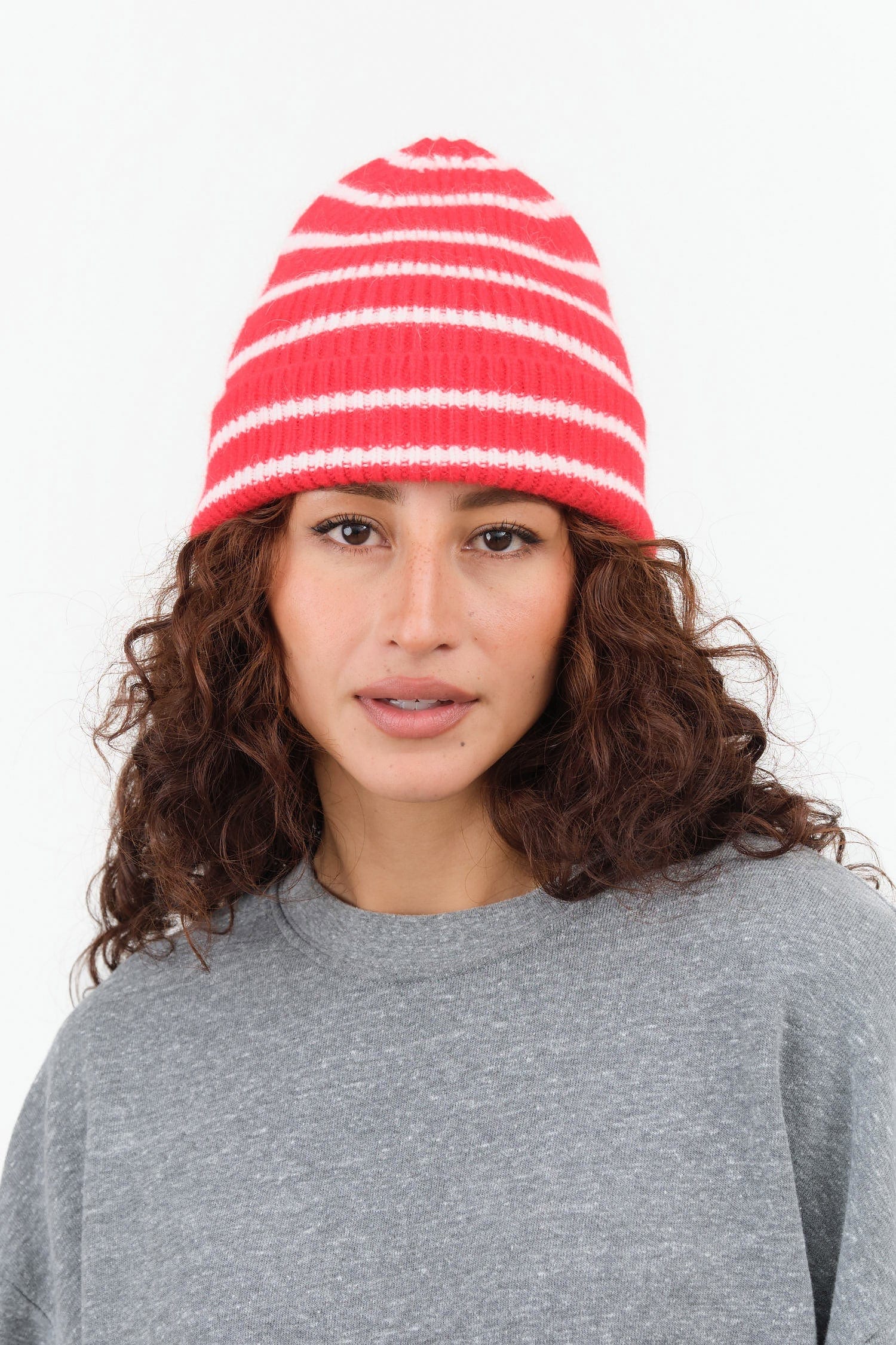 Le Bonnet Accessories Hats Beanie in Crimson Stripe Crimson Stripe / One Size