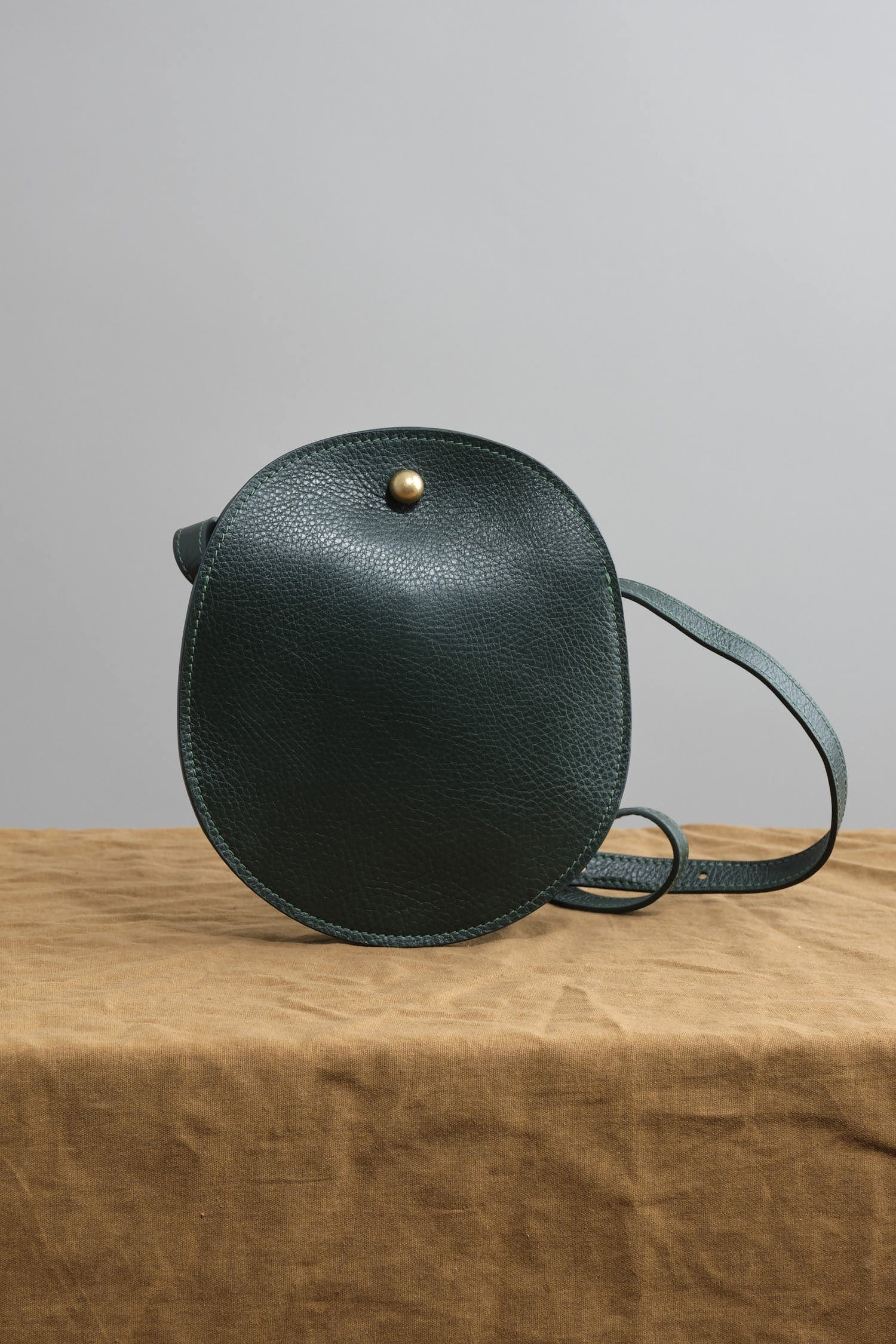 Eggi Bag closed