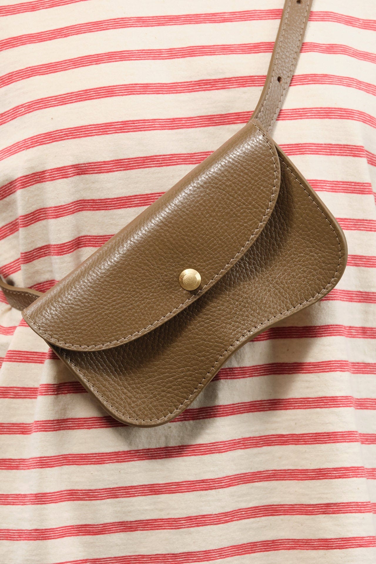 Lindquist Accessories Bags Faba Bag in Otter Otter / 4" H X 7.5" W X 1.5" D