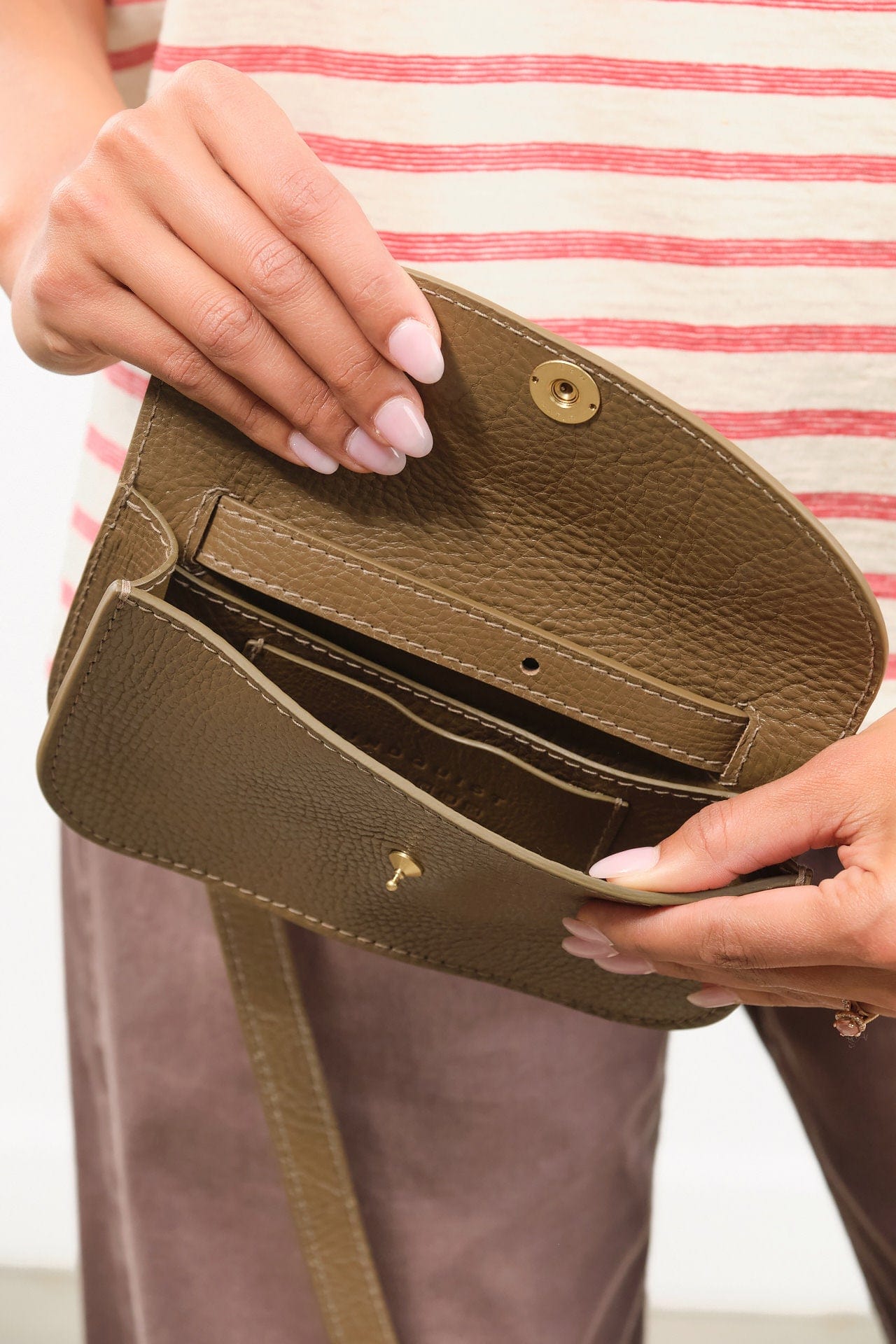 Lindquist Accessories Bags Faba Bag in Otter Otter / 4" H X 7.5" W X 1.5" D