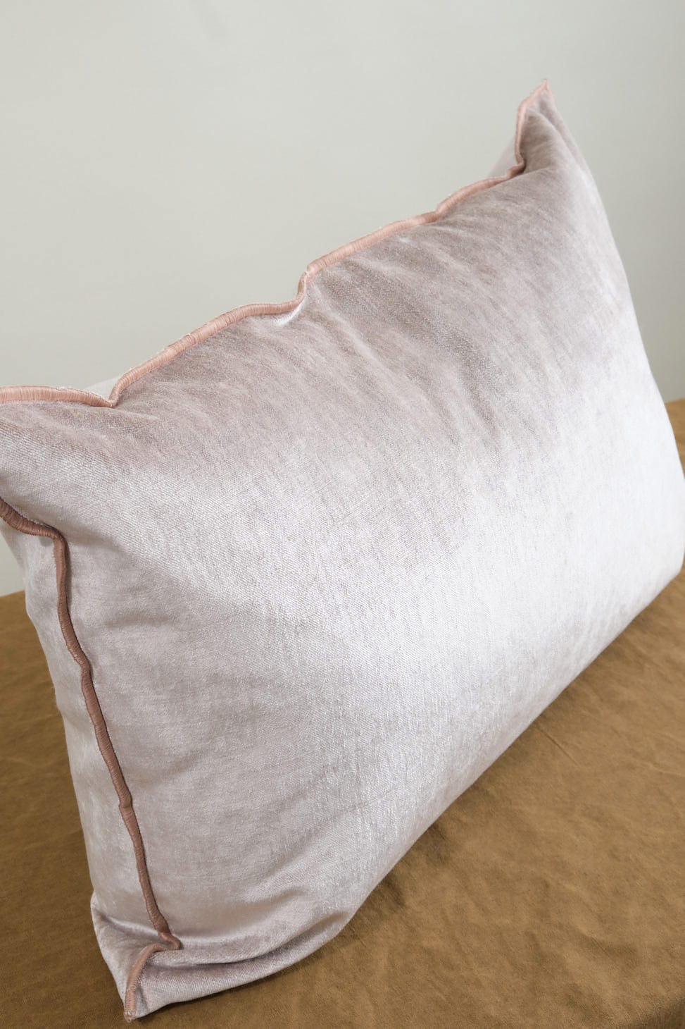 Maison De Vacances Home Pillows 16" X 24" Royal Velvet Vice Versa Cushion in Blush Blush / 16" X 24"