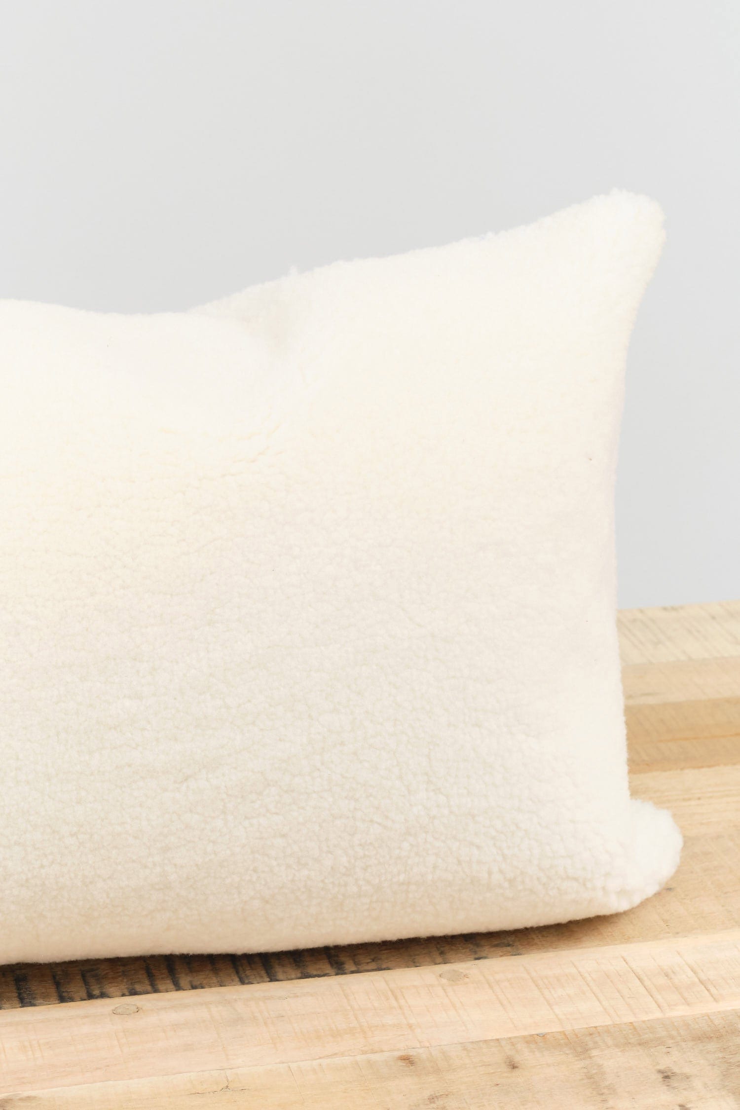Maison De Vacances Home Pillows 16" X 24" Sheep Vice Versa Cushion in Blanc Blanc / 16" X 24"