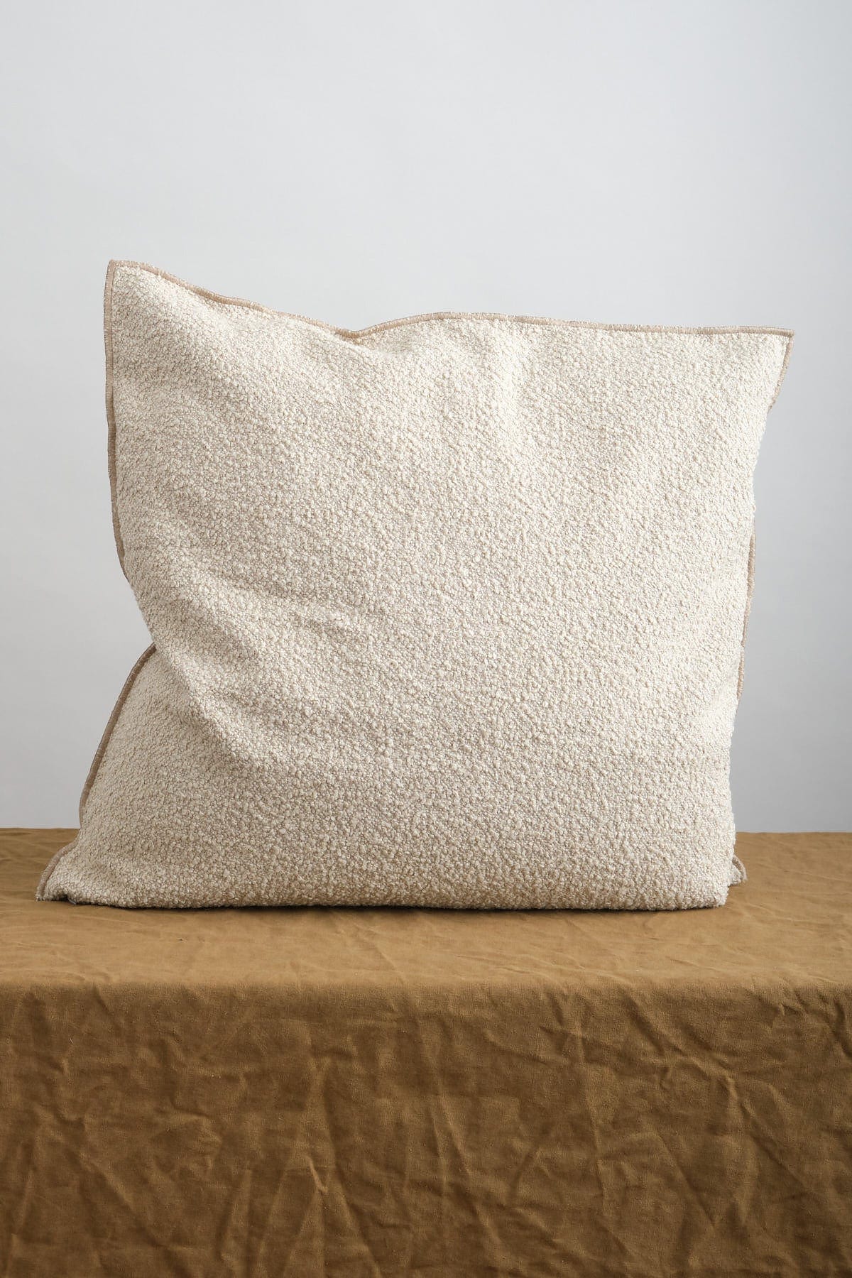 Maison De Vacances Home Pillows 26" x 26" Canvas Wooly in Naturel Naturel / 26" X 26"