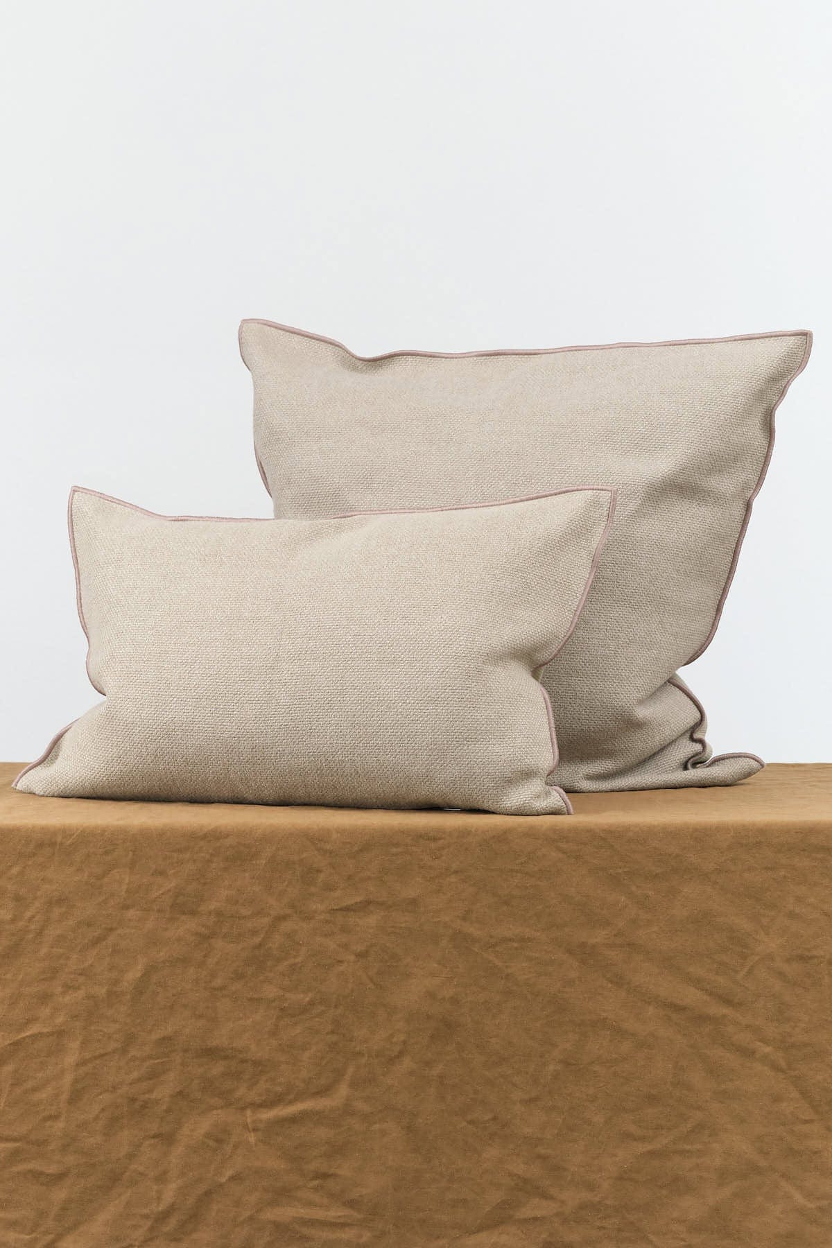 Maison De Vacances Home Pillows 26" X 26" Vice Versa Cushion in Ecorce Ecorce / 26" X 26"