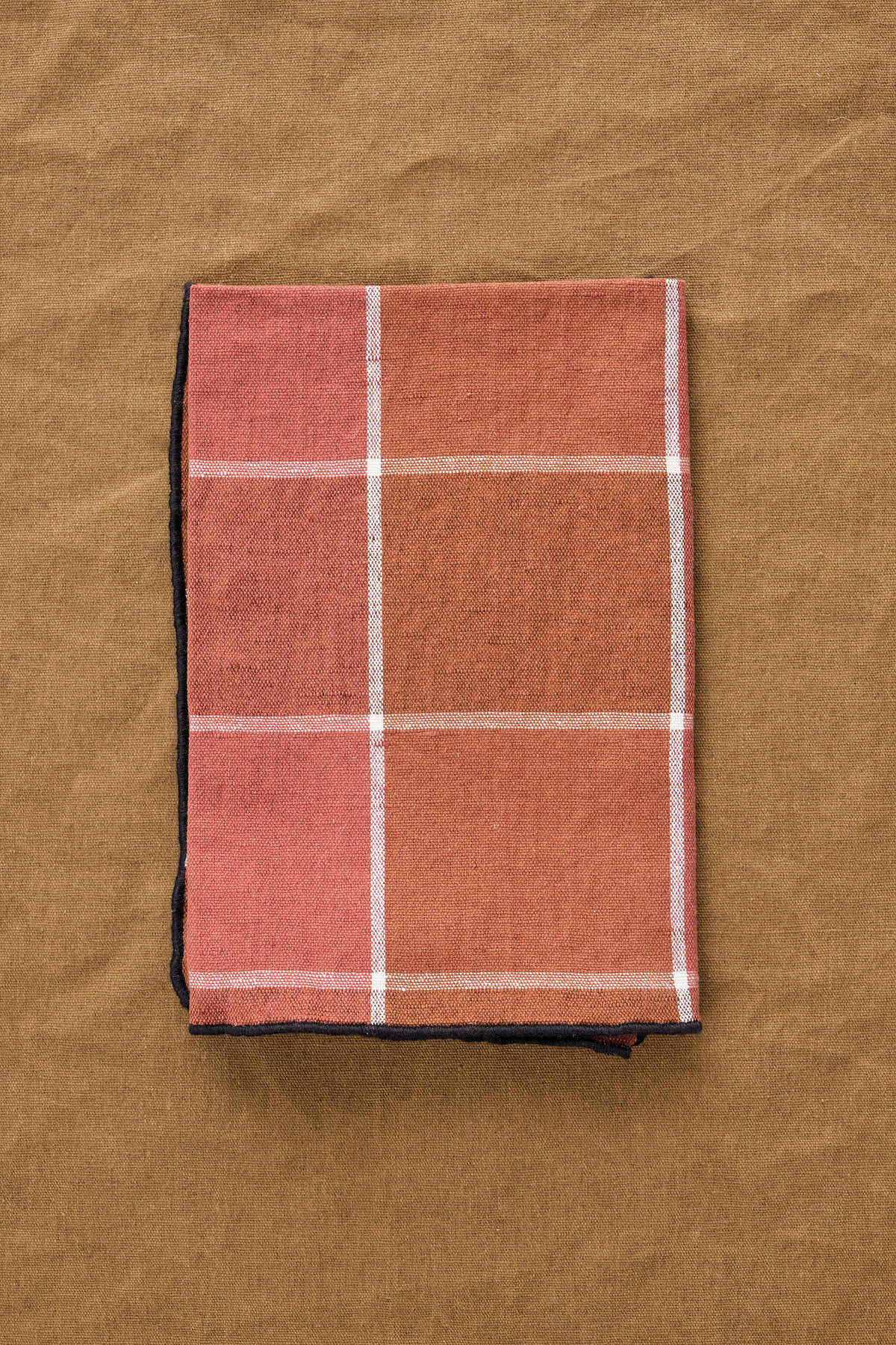 Maison De Vacances Home Kitchen Napkins Canvas Mimi Nara Napkin Argile/Noir / 17" X 17"