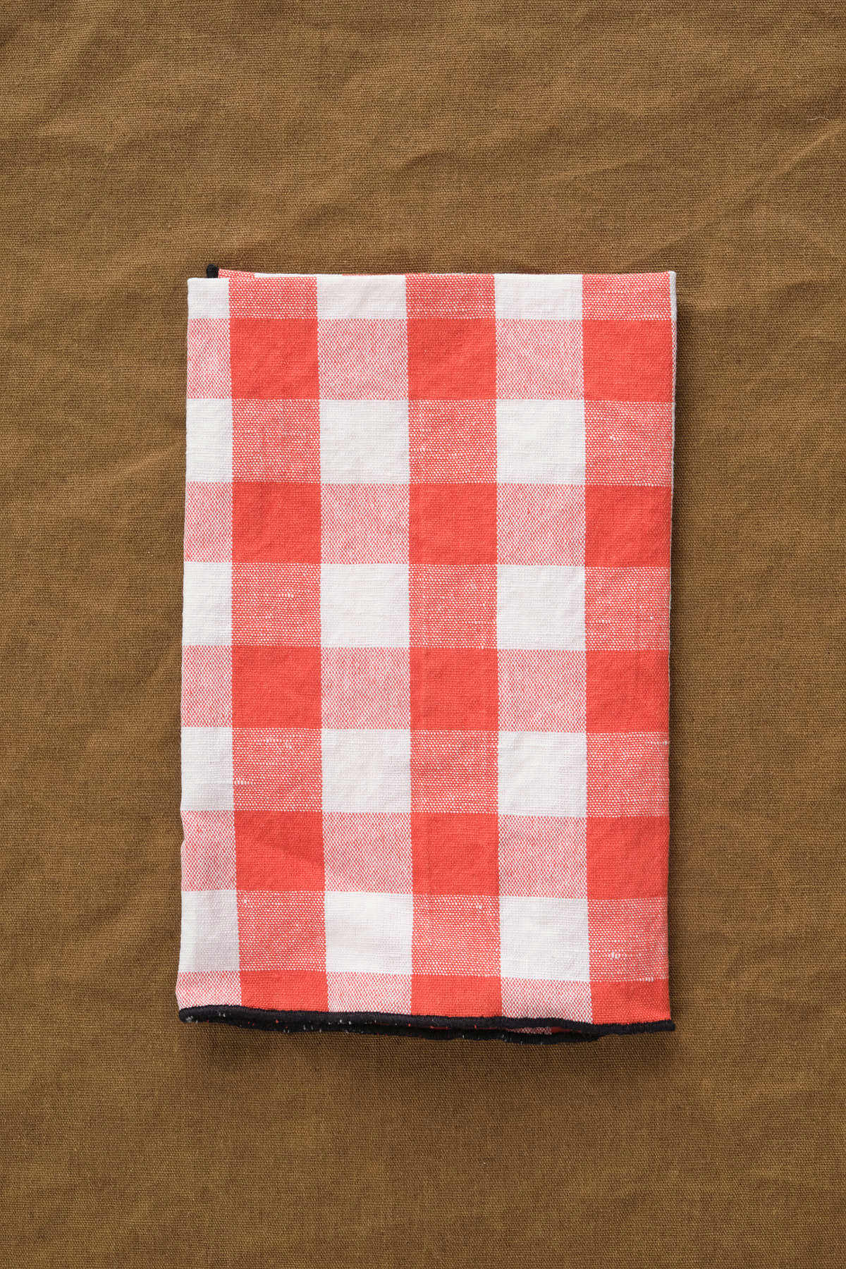 Maison De Vacances Home Kitchen Napkins Canvas Mimi Vichy Napkin Capucine/Noir / 18" x 18"