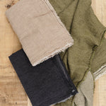Maison De Vacances Home Throws Crumpled Washed Linen Vice Versa Fringed Throw in Kaki Kaki/Givre / 55" L X 98.5" W