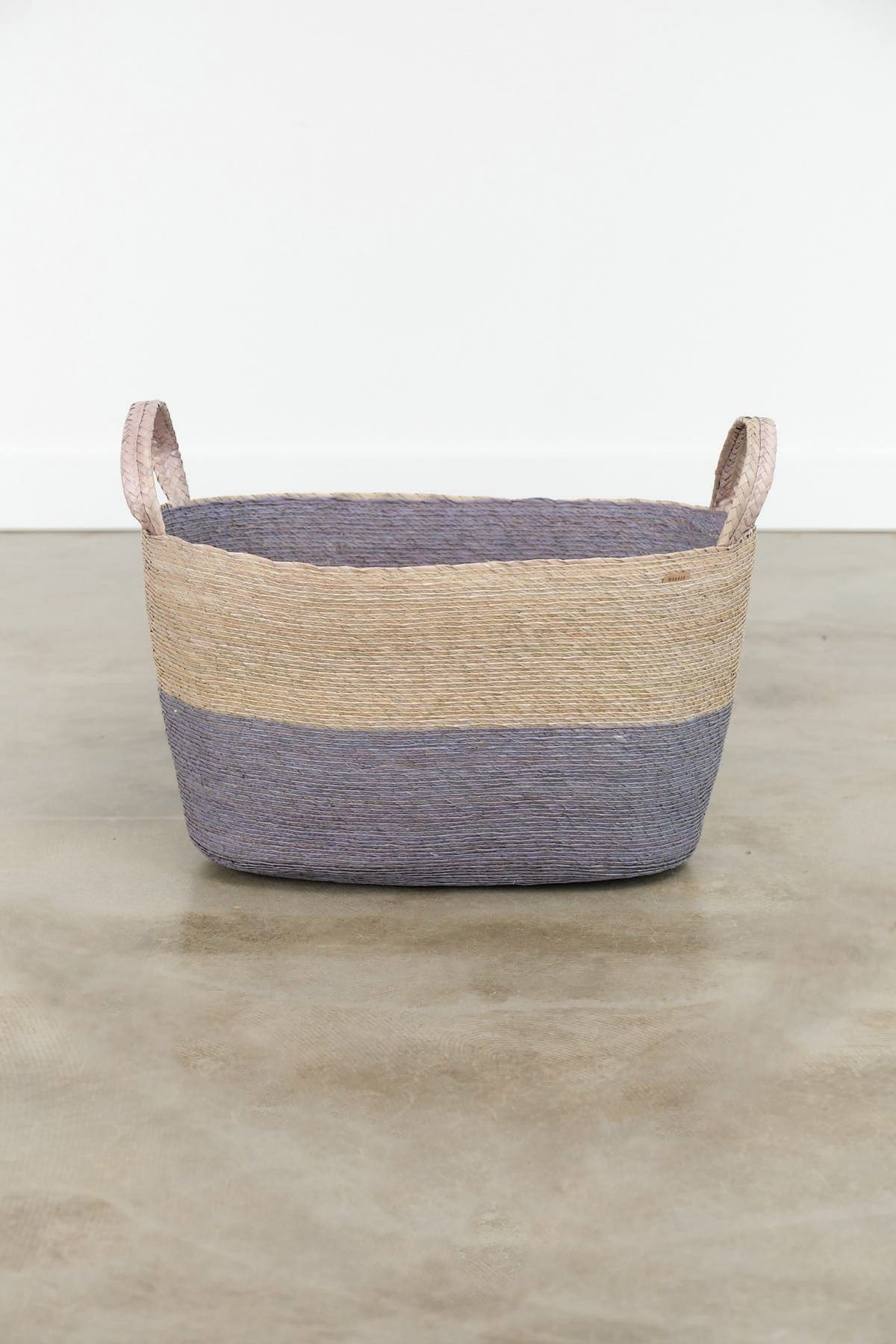 Makaua Home Baskets Oval Floor Basket Acero / 20" L X 12" W X 10" H