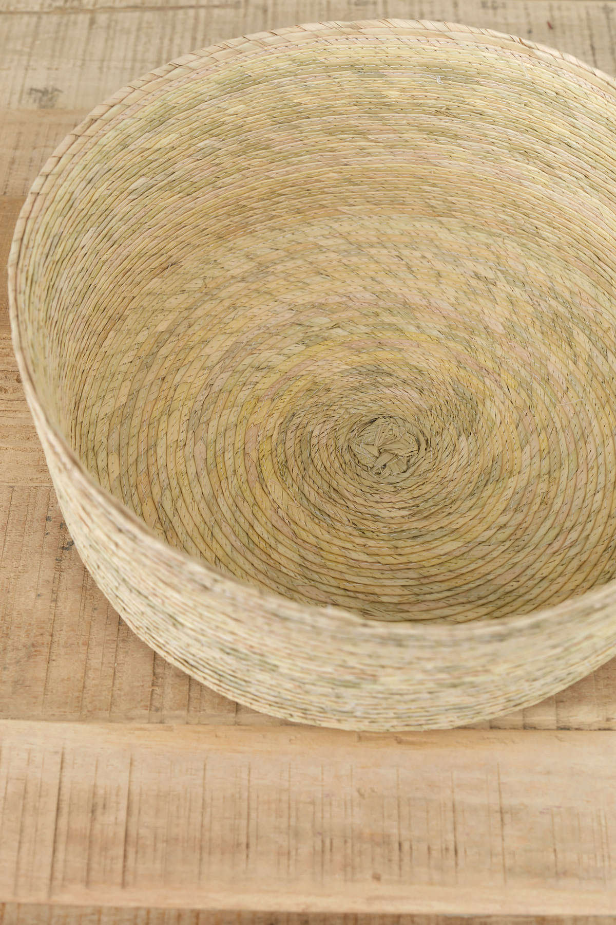 Makaua Home Baskets Round Basket in Natural