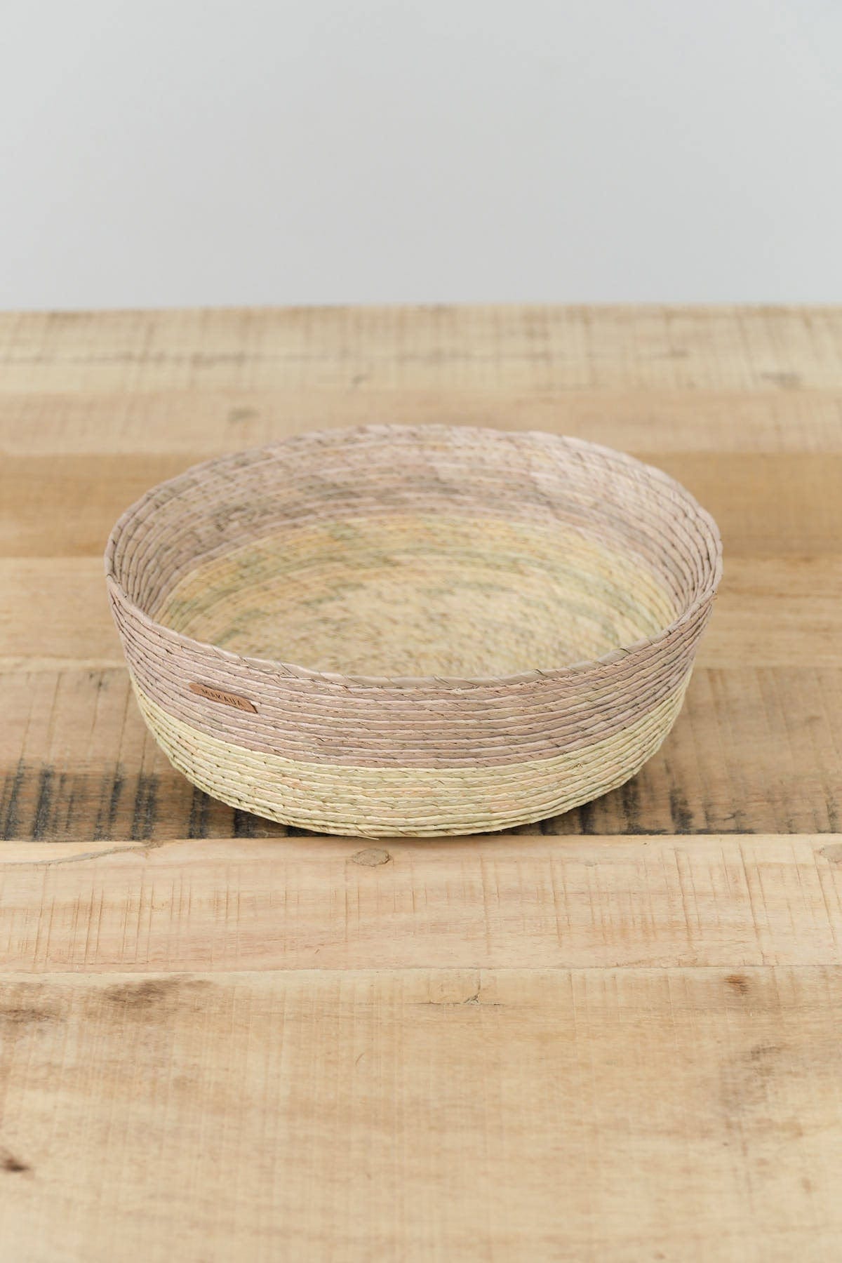 Makaua Home Baskets Round Basket in Stripe Stripe / 8" D X 3" H