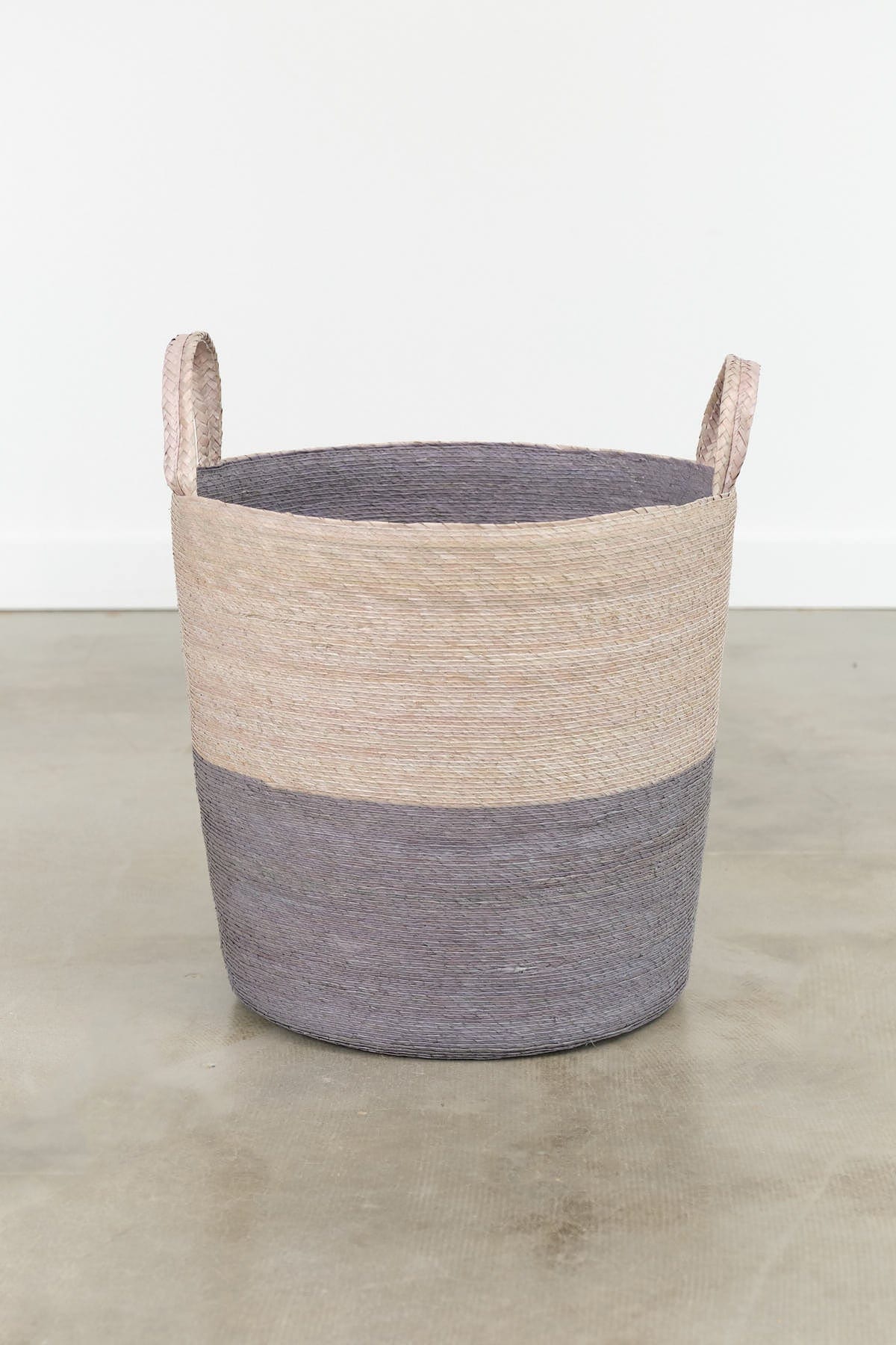 Makaua Home Baskets Tambo Basket Acero / 16" D X 20" H