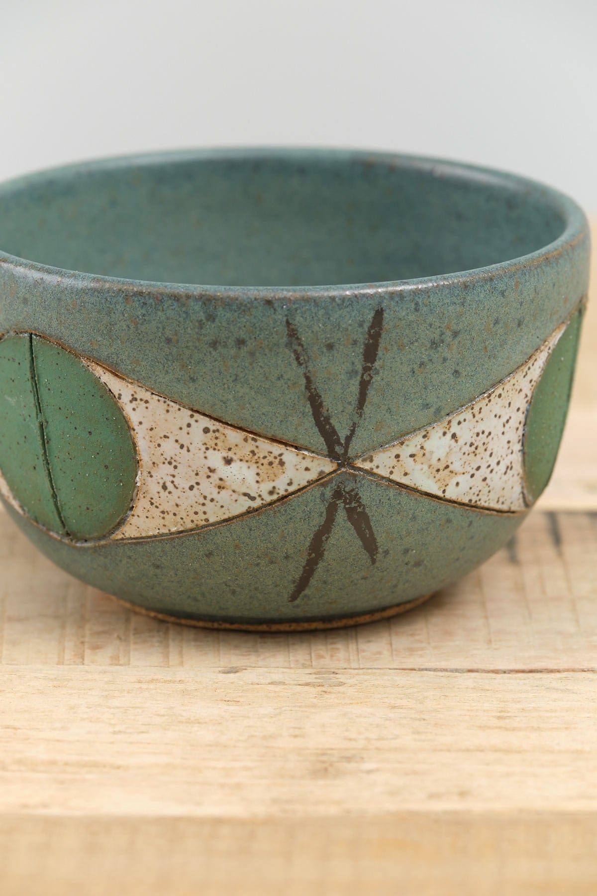 Matthew Ward Studio Home Kitchen Dishware Small Felix Bowl in Remix Green Remix Green