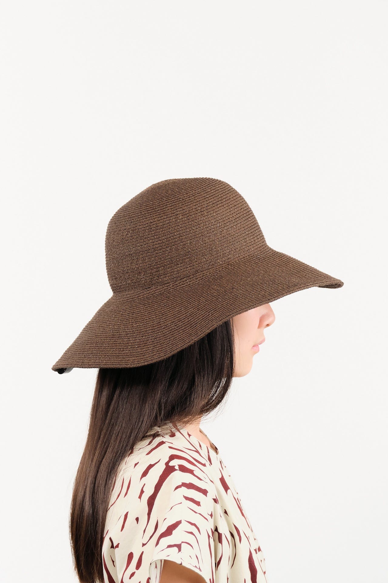 Mature Ha. Accessories Hats Raffia Braid Garden Hat in Dark Brown Dark Brown / One Size