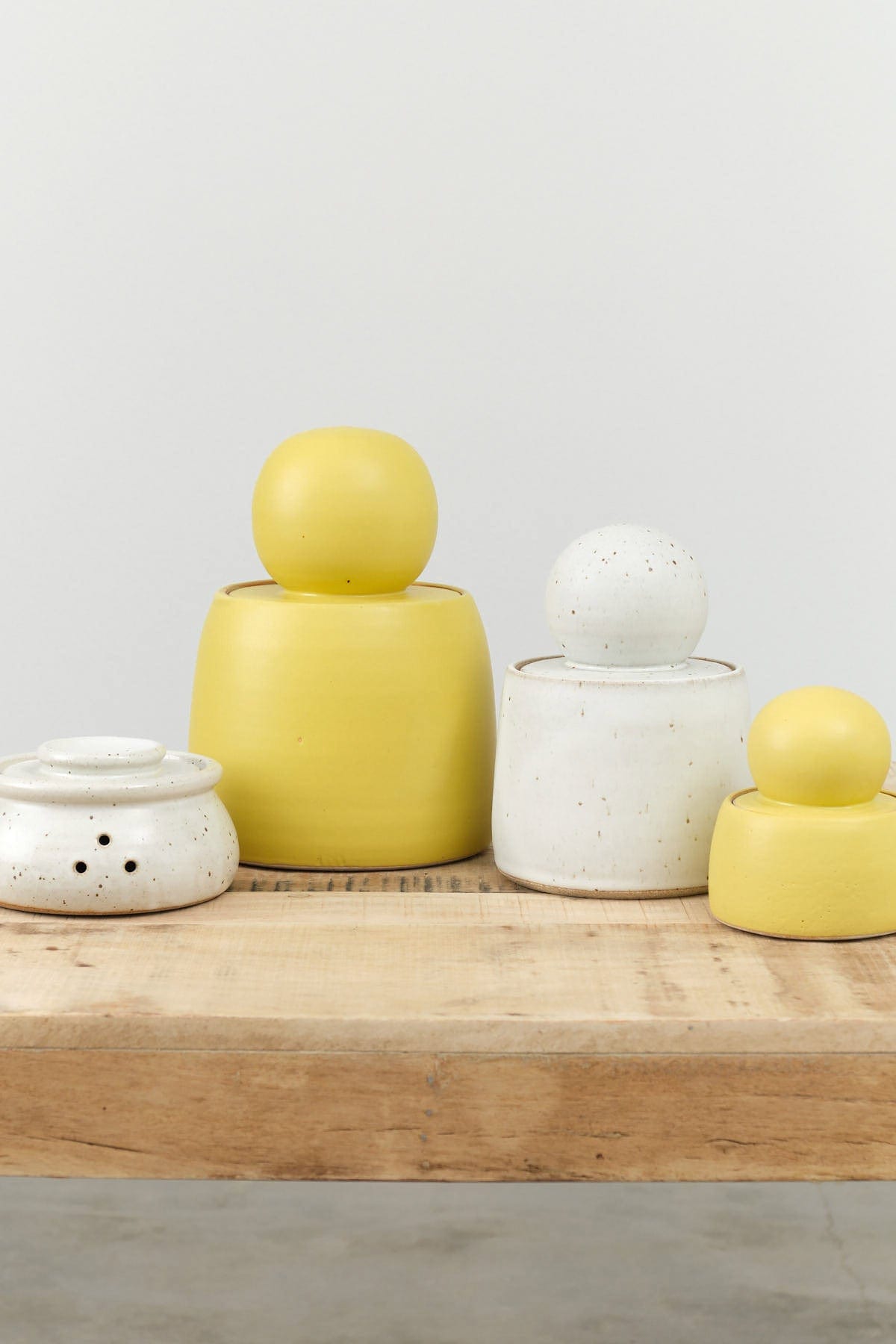 MH Ceramics Home Kitchen Containers Extra Large Stash Jar in Saffron Saffron / 6" D X 10" H
