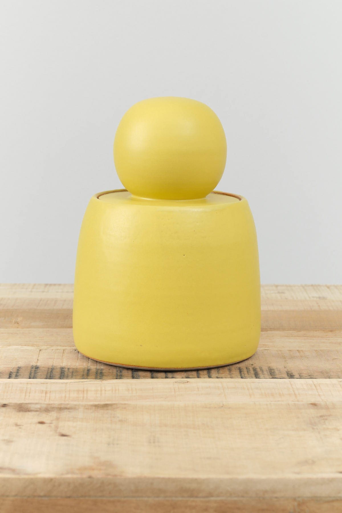 MH Ceramics Home Kitchen Containers Extra Large Stash Jar in Saffron Saffron / 6" D X 10" H