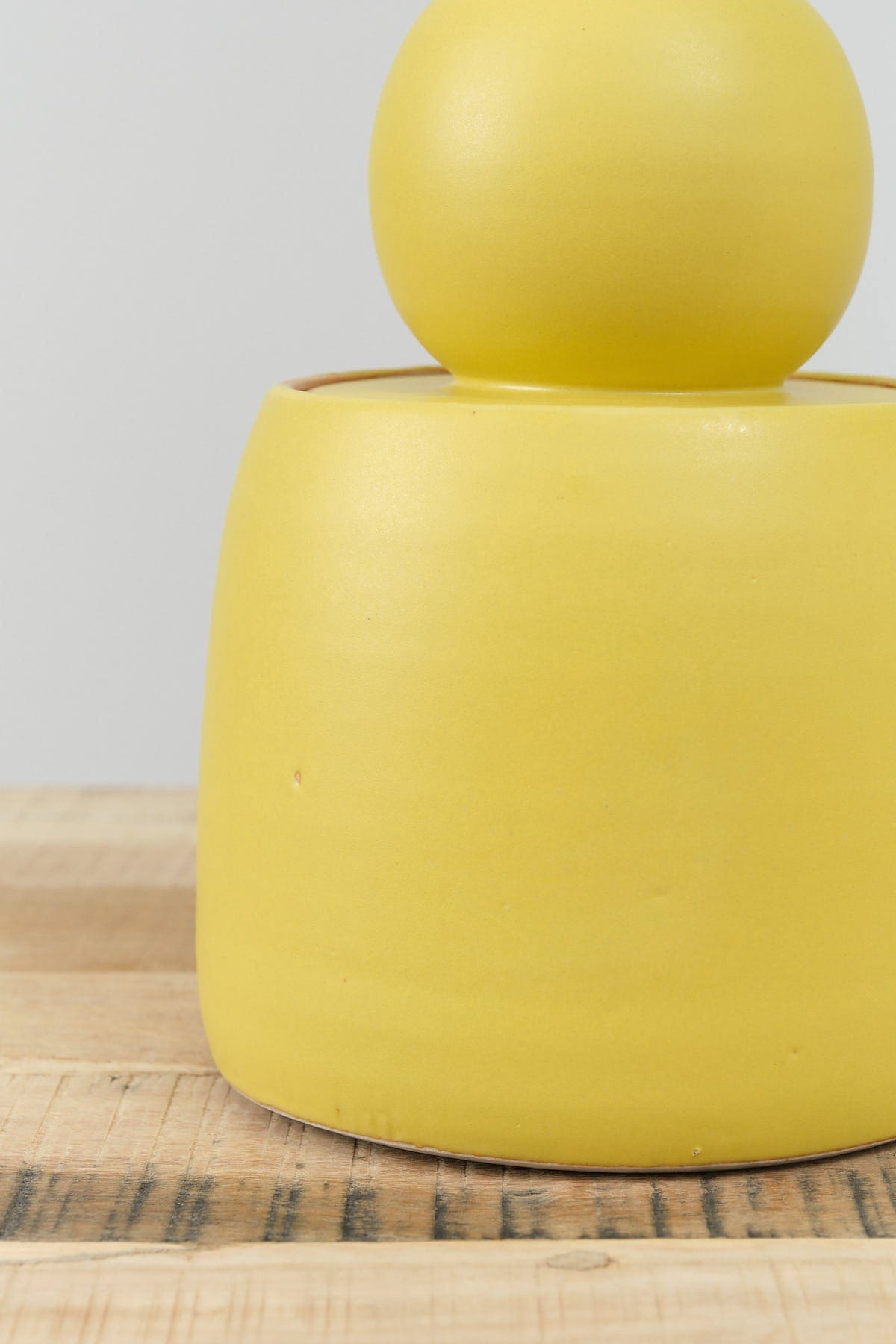 MH Ceramics Home Kitchen Containers Extra Large Stash Jar in Saffron Saffron / 6" D X 10" H