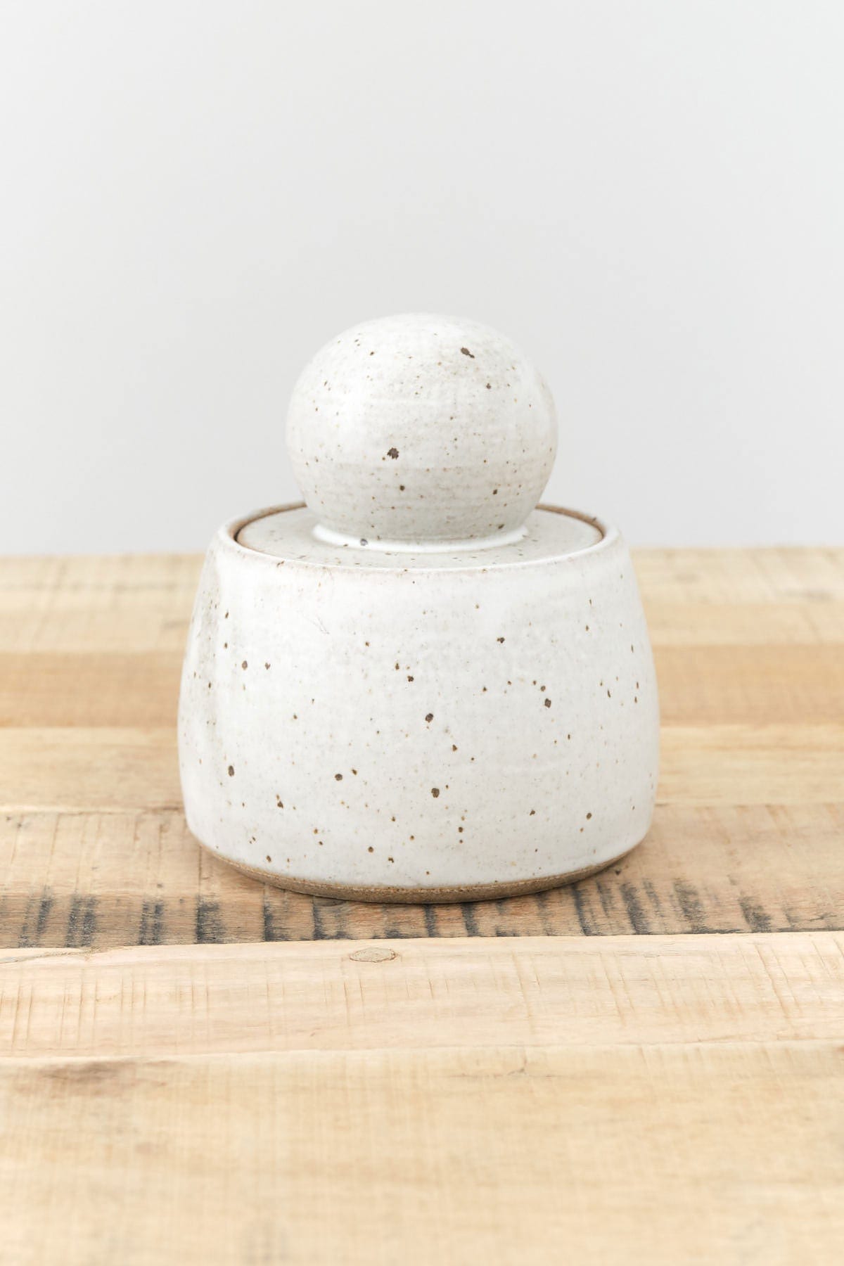 MH Ceramics Home Kitchen Containers Medium Stash Jar in Alabaster Alabaster / 4.5" D X 6" H