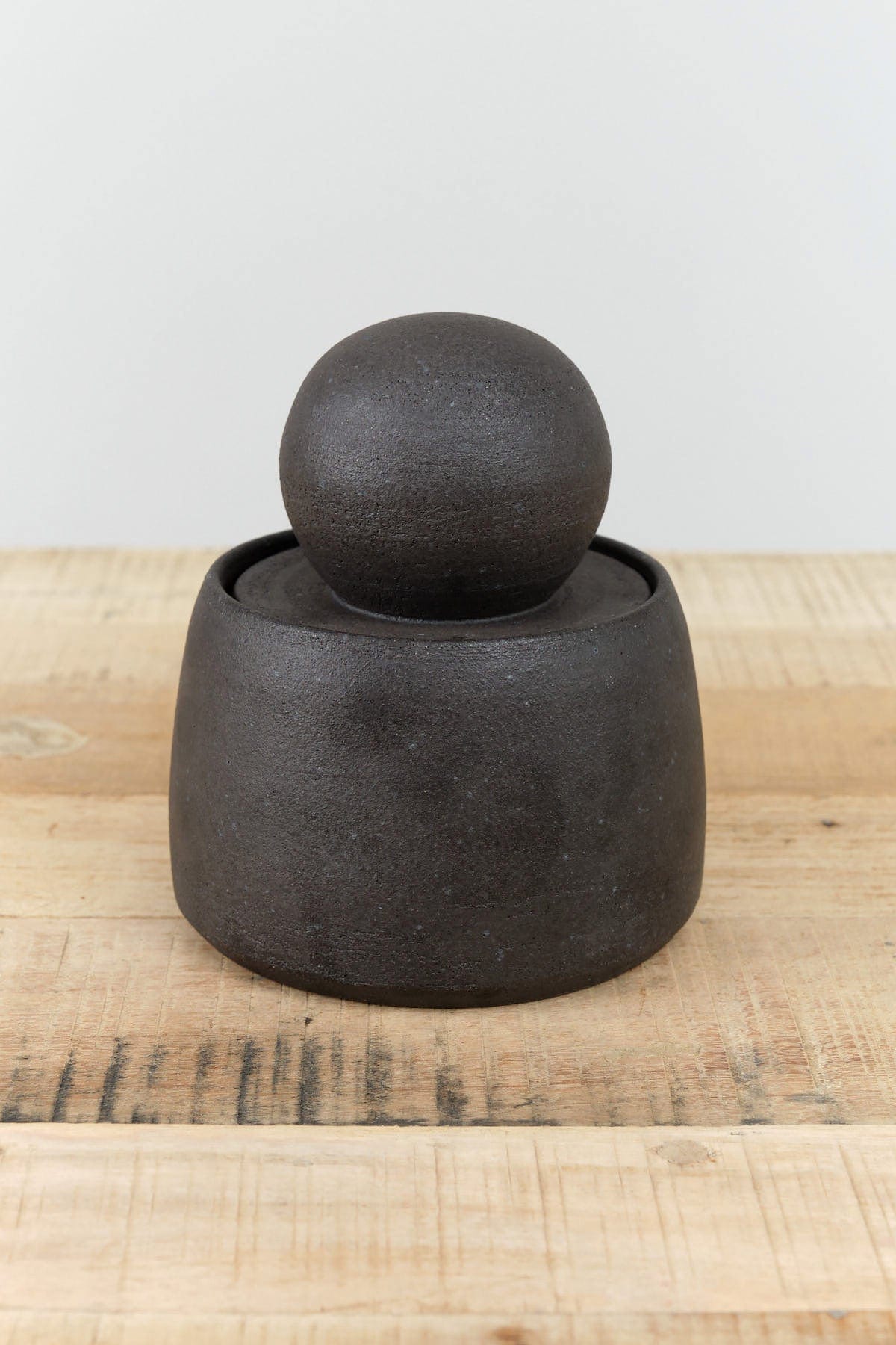 MH Ceramics Home Kitchen Containers Medium Stash Jar in Charcoal Charcoal / 4.5" D X 6" H