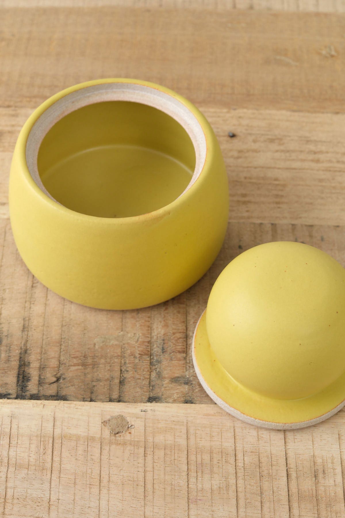 MH Ceramics Home Kitchen Containers Small Stash Jar in Saffron Saffron / 4" D X 5" H