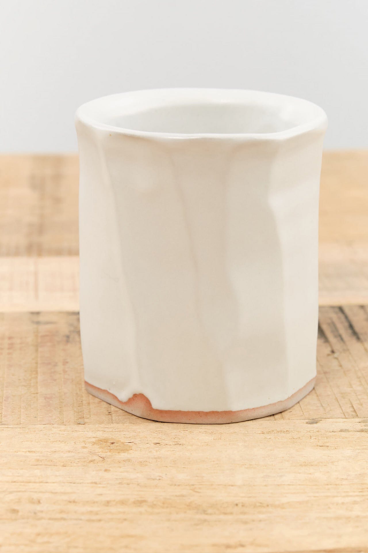 Mt. Washington Pottery Home CoffeeTea Facet Tumbler in Matte White Matte White / 3.5" Dia X 4" H