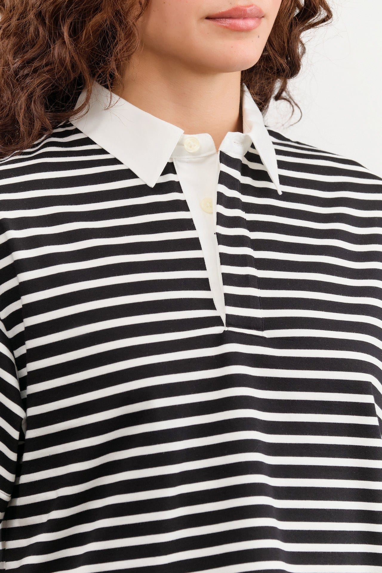 Nicholson & Nicholson Apparel Womens Blouses Rita Top in Black/White