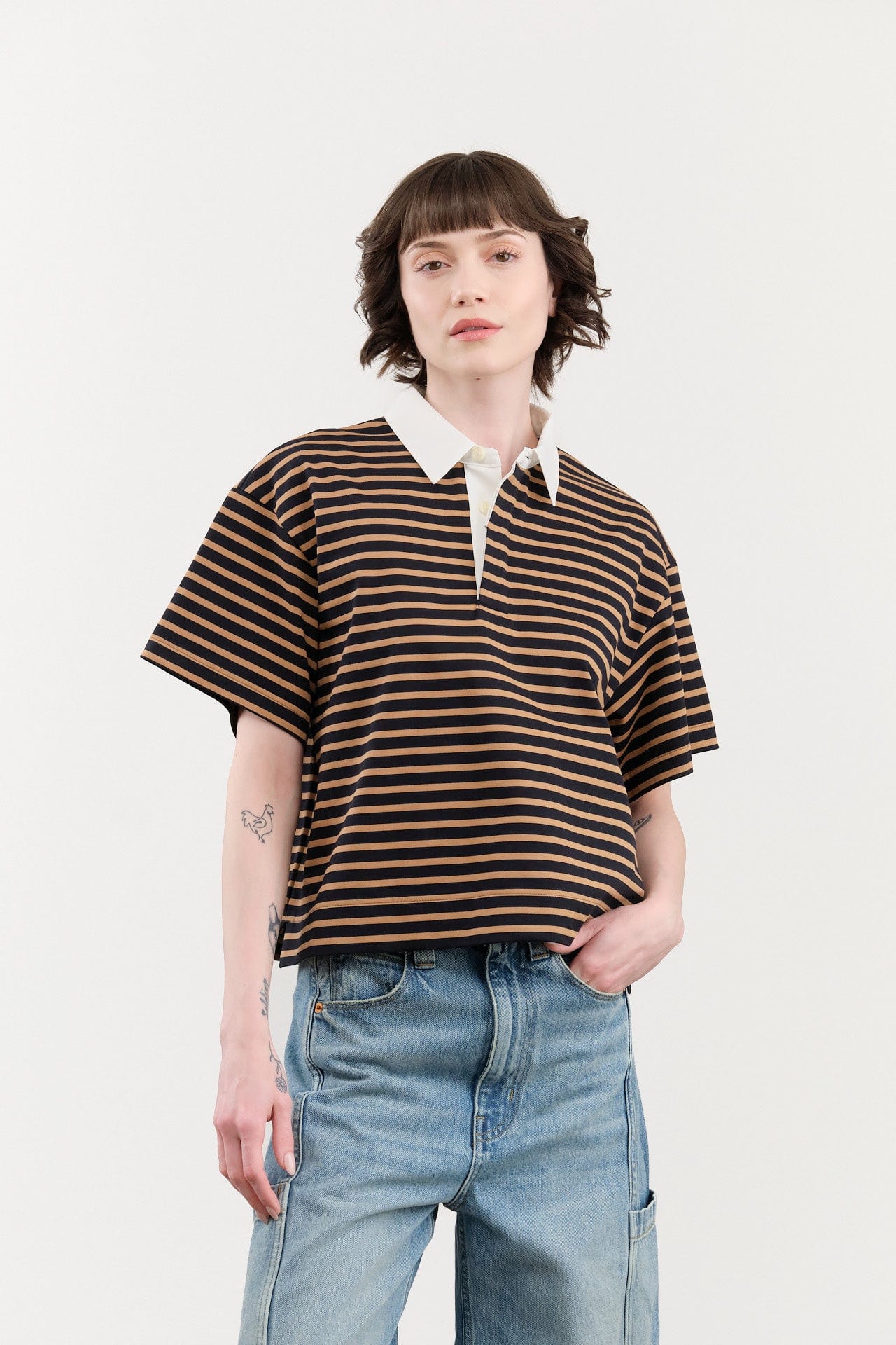 Nicholson & Nicholson Apparel Womens Blouses Rita Top in Navy/Beige