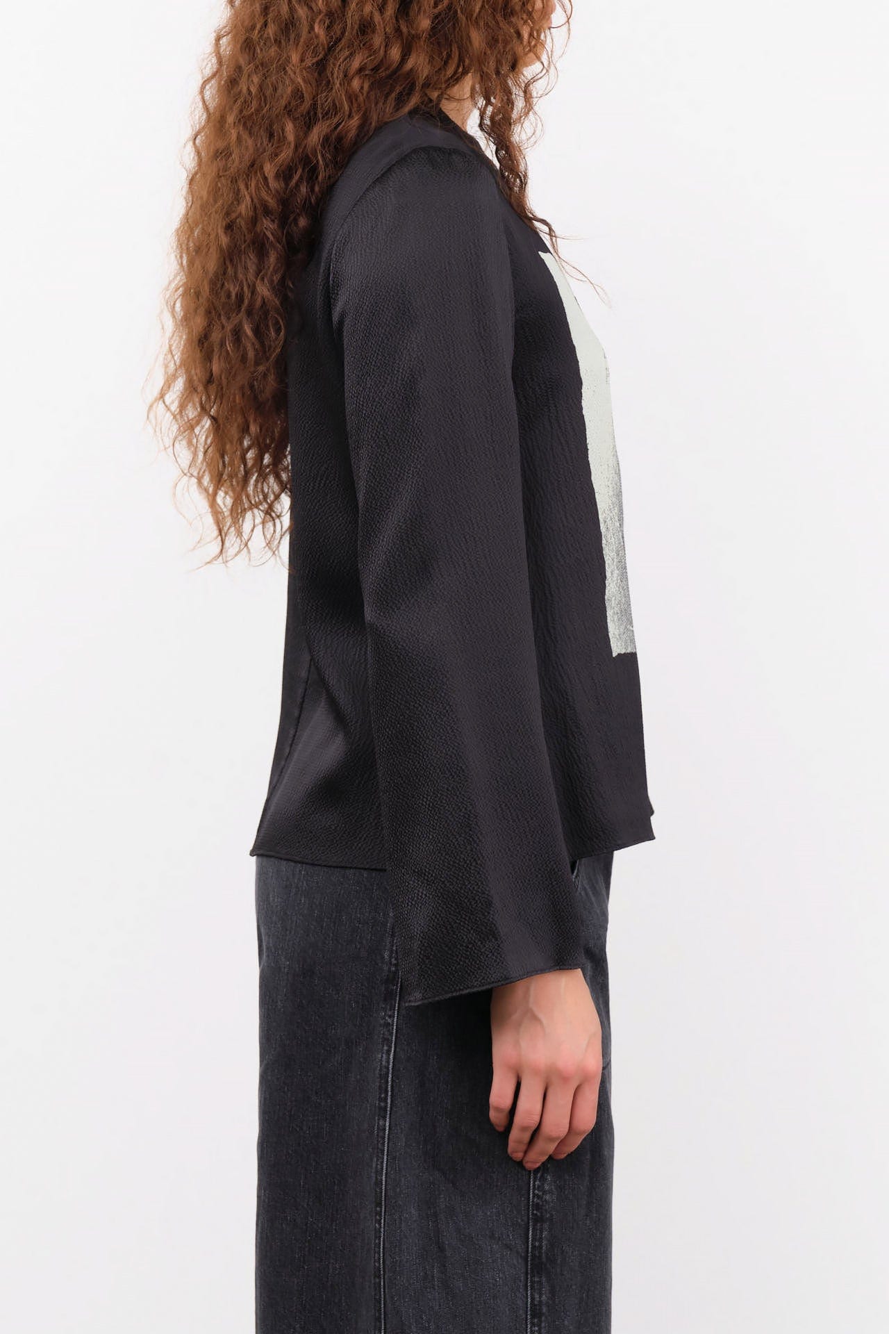 No. 6 Apparel Womens Blouses Diane Top in Black Magnolia