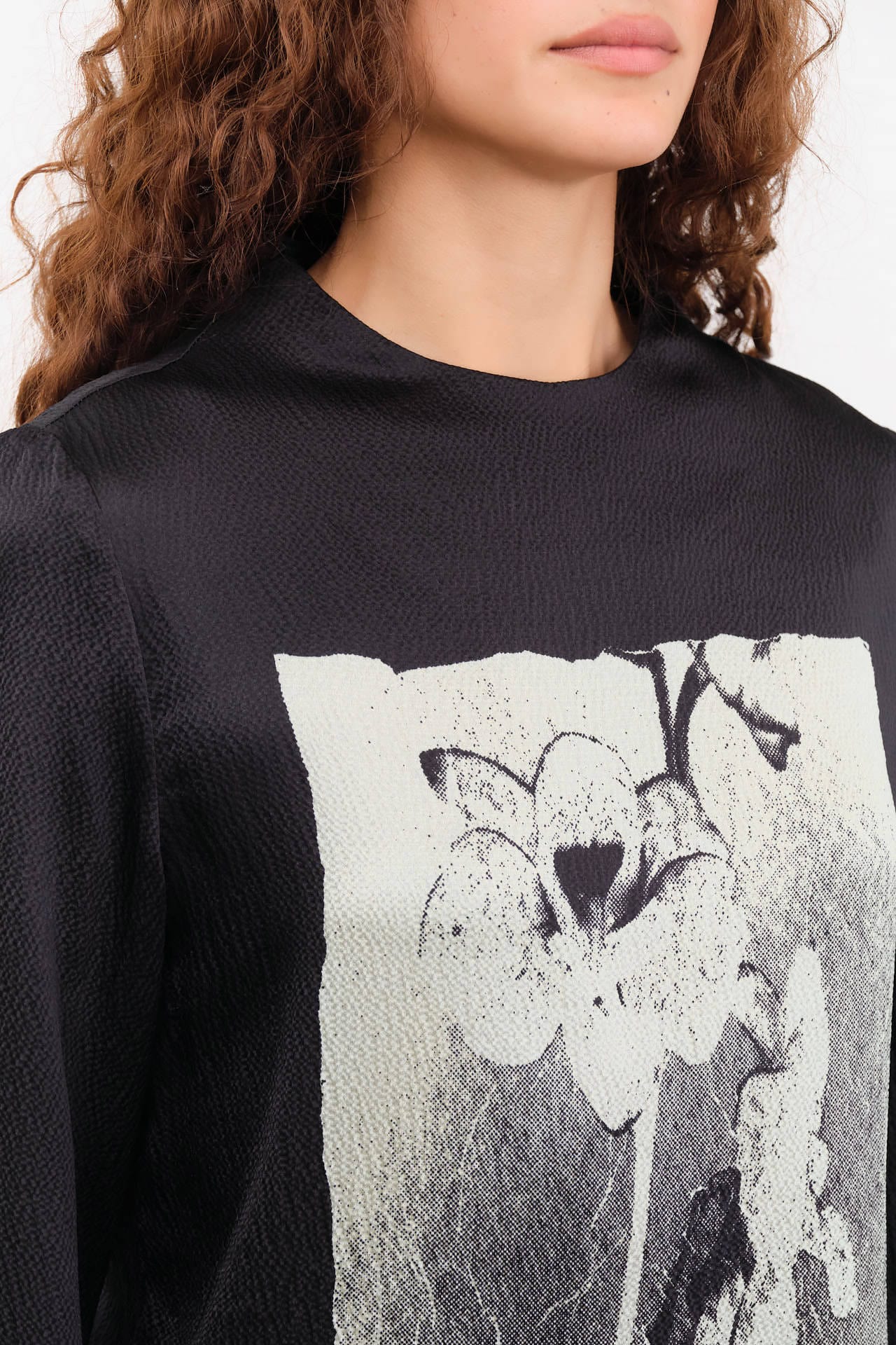 No. 6 Apparel Womens Blouses Diane Top in Black Magnolia