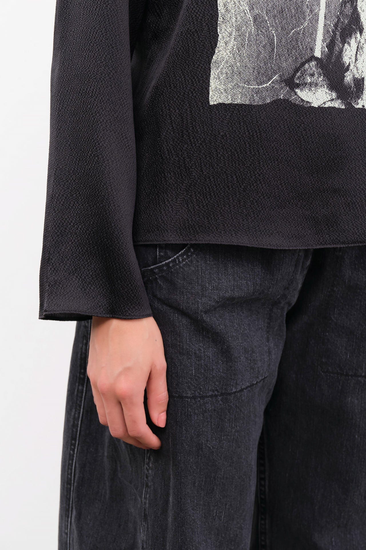 No. 6 Apparel Womens Blouses Diane Top in Black Magnolia