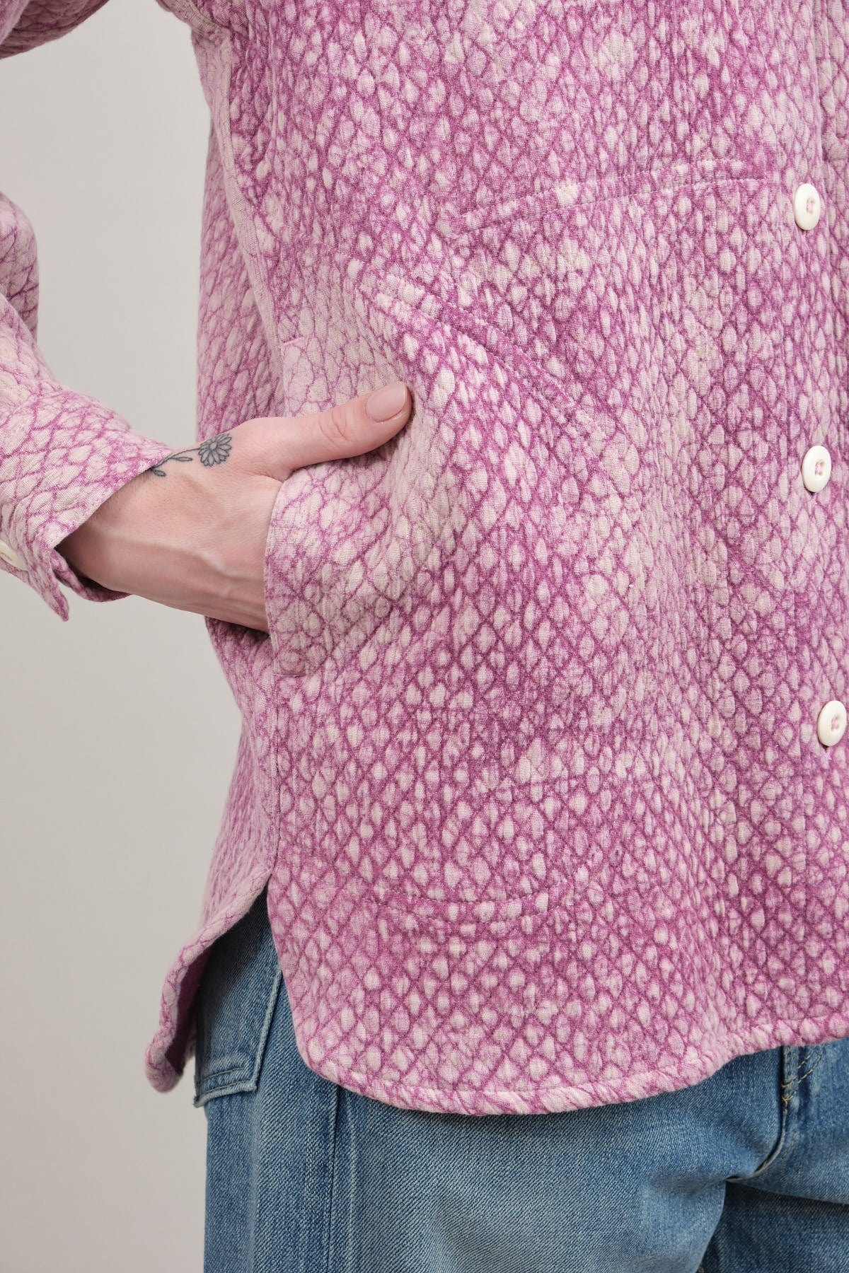 Side seam pocket on Walker Shirt Jacket